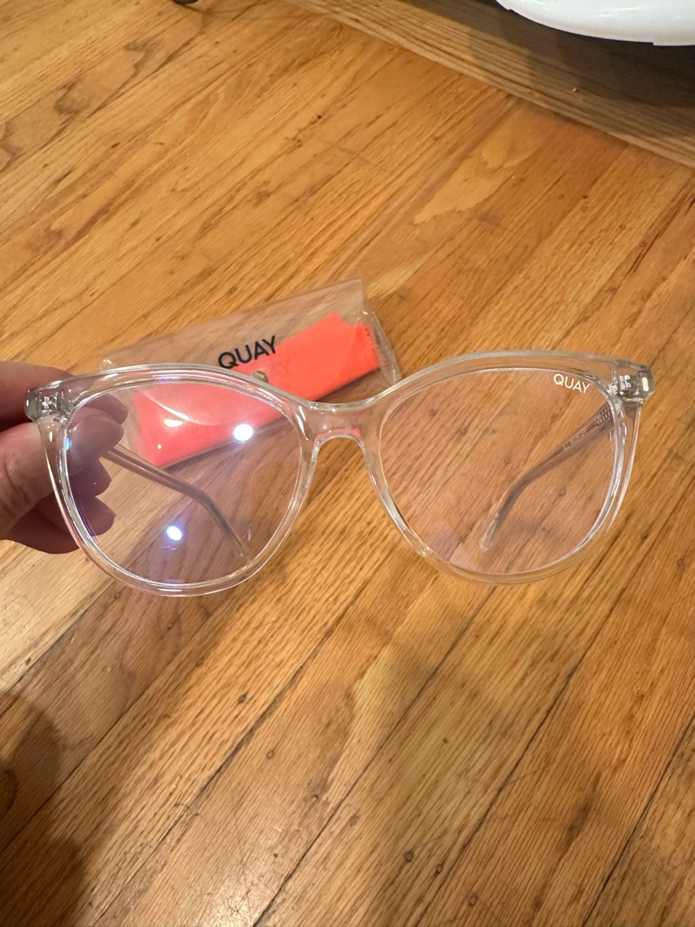 Quay Australia All Nighter 50mm blue light filtering glasses